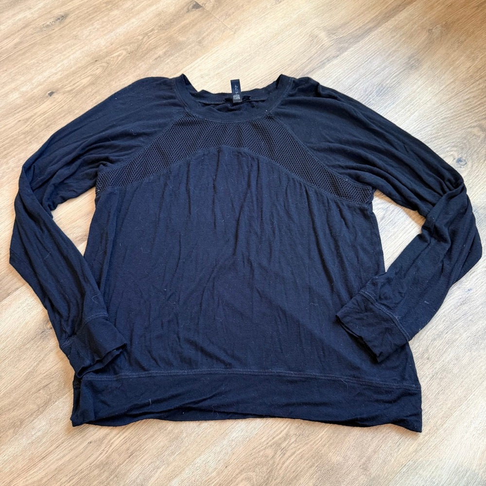AQUA Womens Black Long Sleeve Mesh Panel Crew Neck Top
